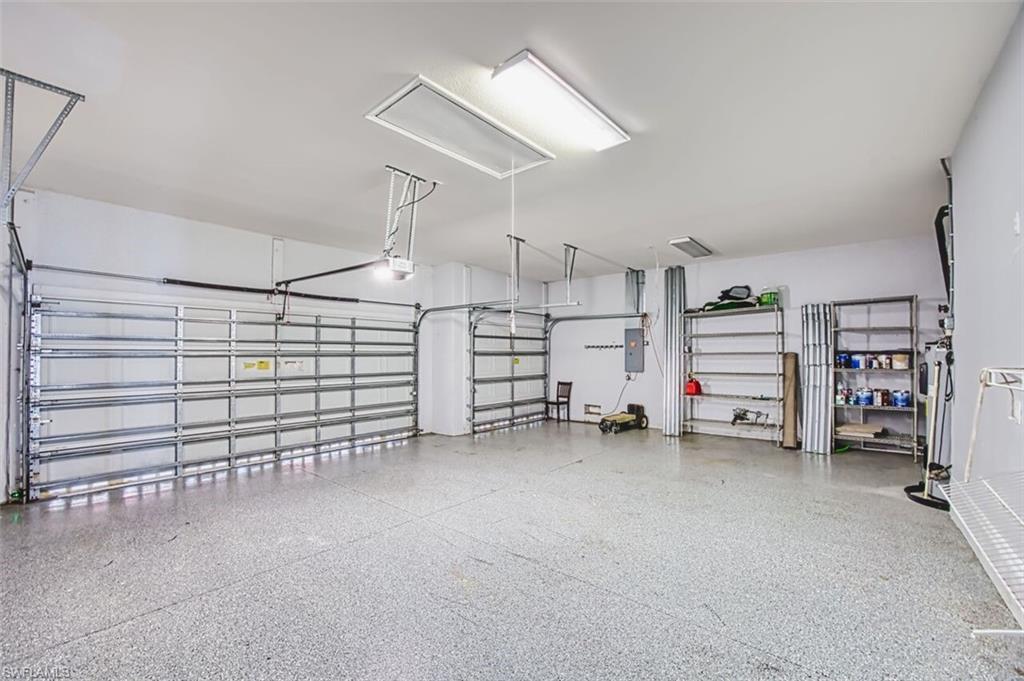 COLONY TRACE - Residential