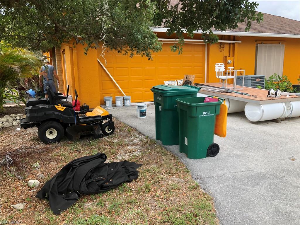 GOLDEN GATE ESTATES - Residential