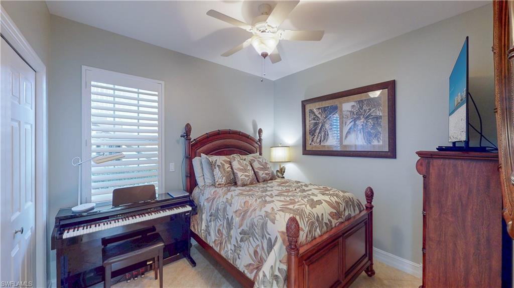 VILLAS AT WATERSIDE - Residential