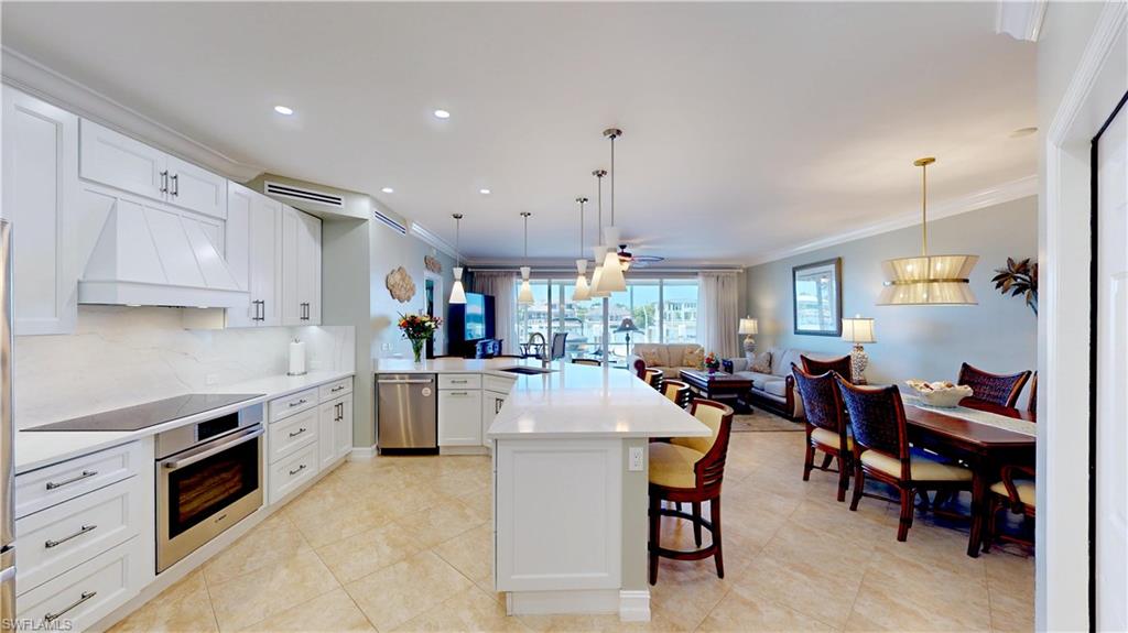 VILLAS AT WATERSIDE - Residential