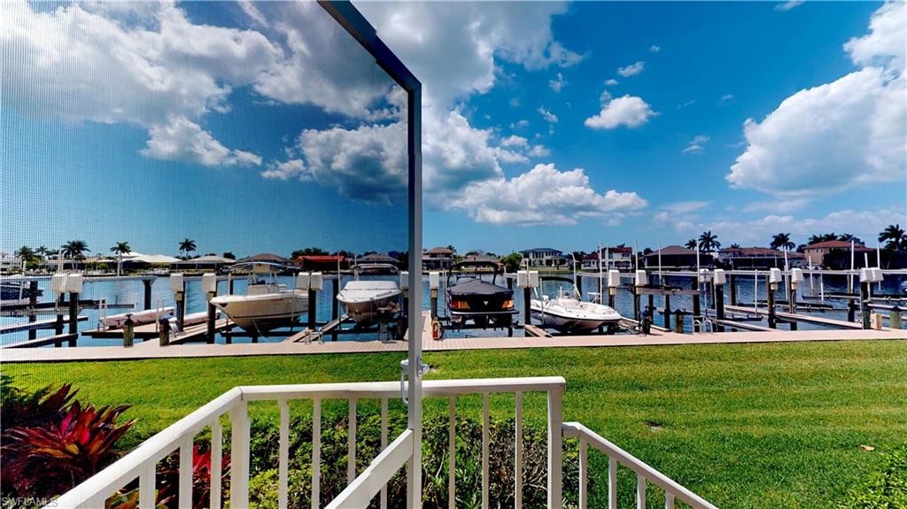 VILLAS AT WATERSIDE - Residential