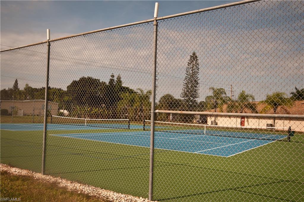 RIVIERA COLONY GOLF ESTATES - Residential