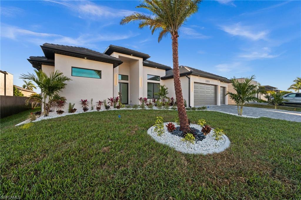 CAPE CORAL - Residential