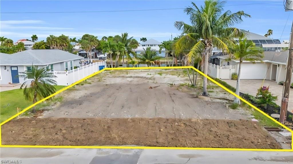 FAIRVIEW ISLES - Land