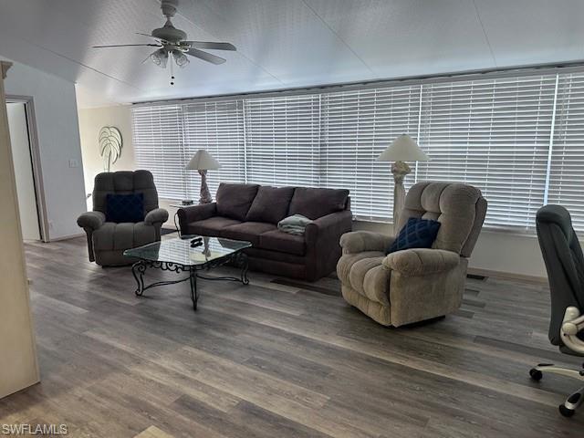 SILVER LAKES - Residential