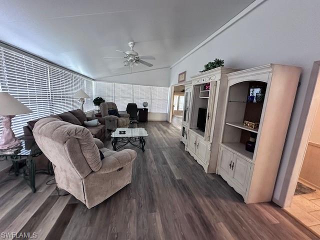 SILVER LAKES - Residential