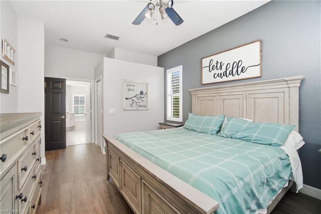 VALENCIA LAKES - Residential