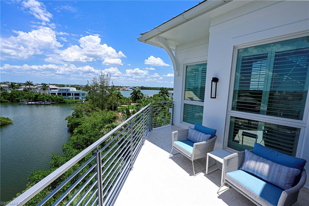 BAYFRONT GARDENS - Residential