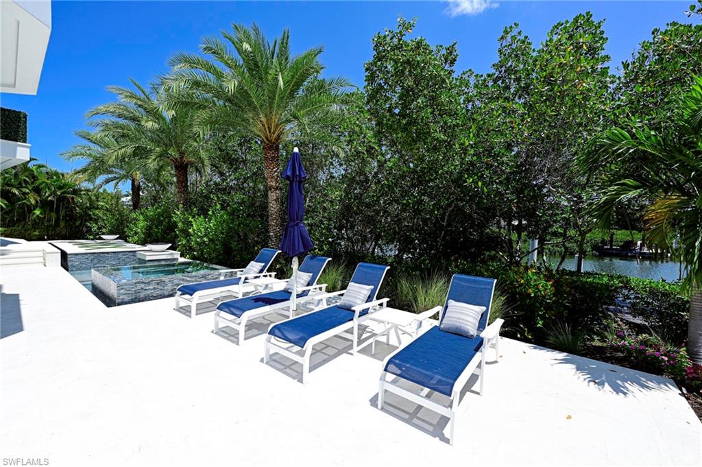 BAYFRONT GARDENS - Residential