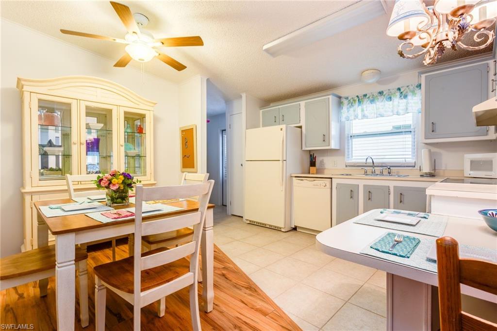 WINDJAMMER VILLAGE OF NAPLES - Residential