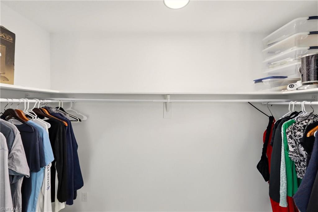 OVERIVER SHORES - Residential