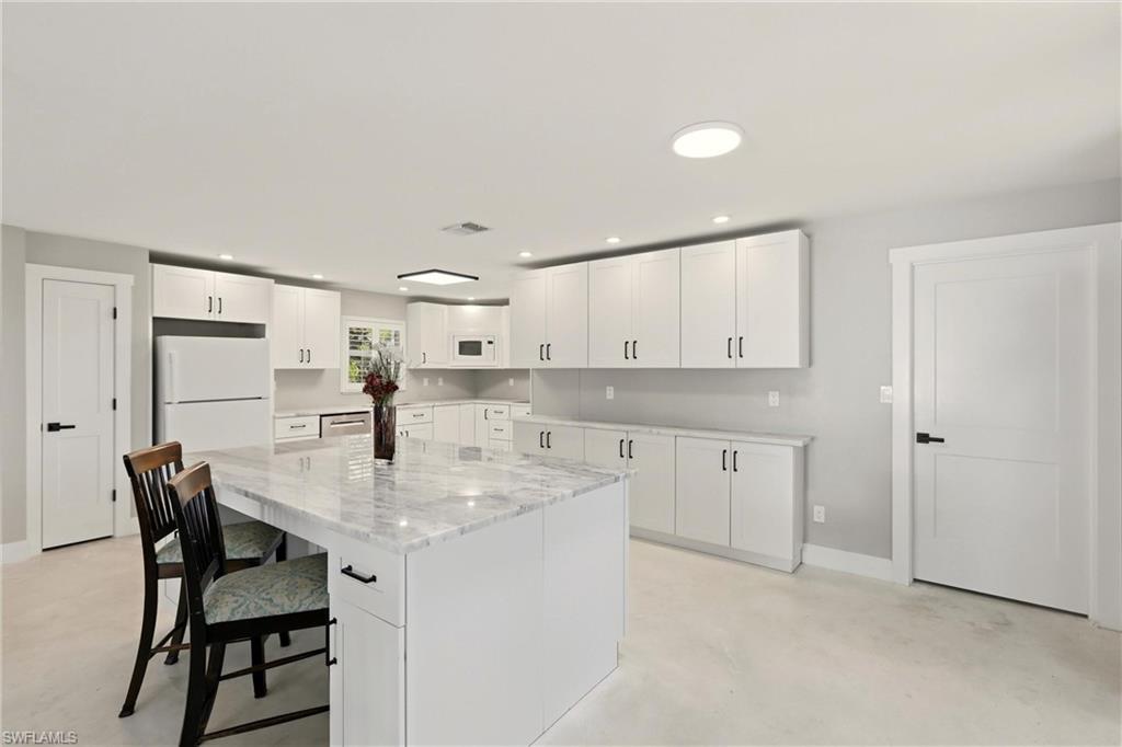 OVERIVER SHORES - Residential