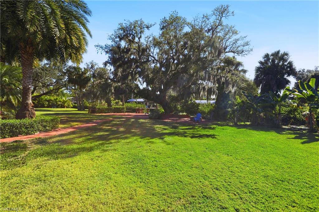 OVERIVER SHORES - Residential