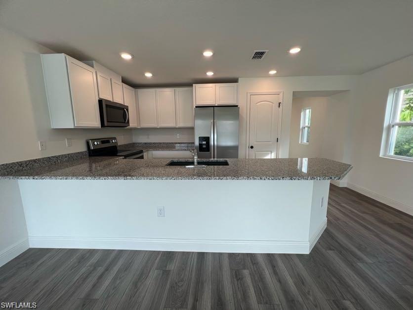 BAYSHORE COMMONS - Residential Lease