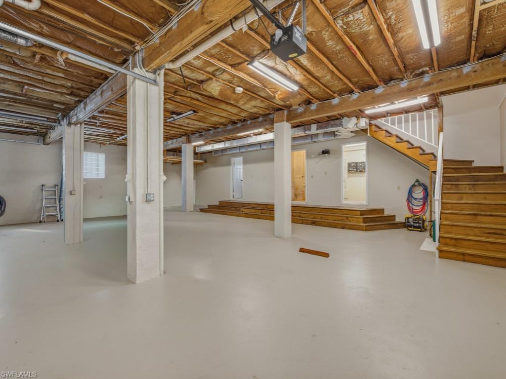 ISLES OF CAPRI - Residential