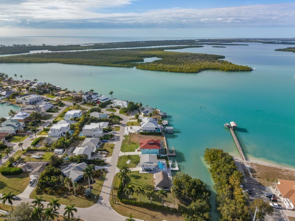 ISLES OF CAPRI - Residential