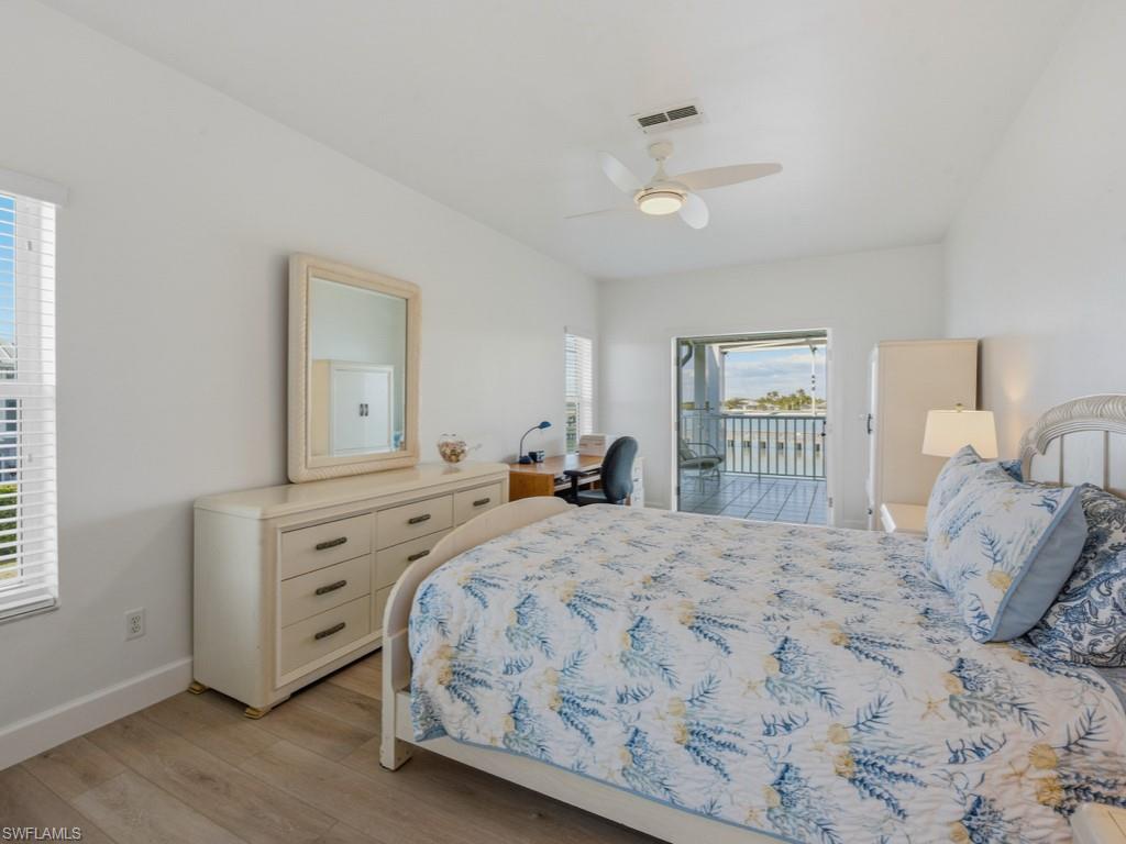 ISLES OF CAPRI - Residential