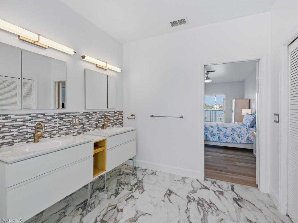 ISLES OF CAPRI - Residential