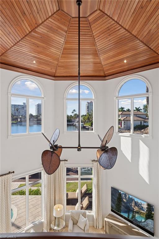 PARK SHORE - Residential