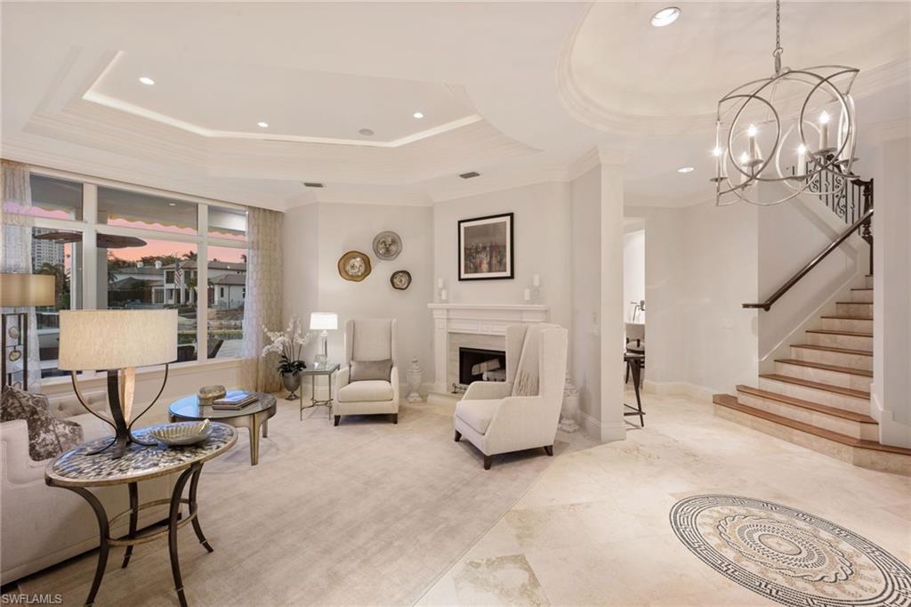 PARK SHORE - Residential