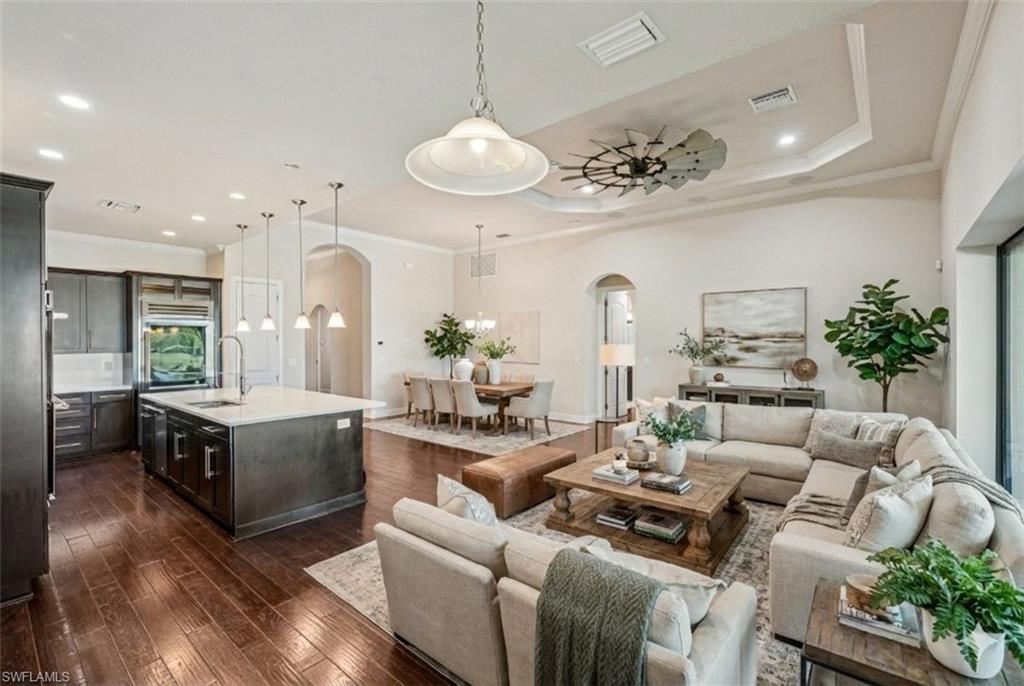 CORDOVA AT SPANISH WELLS - Residential