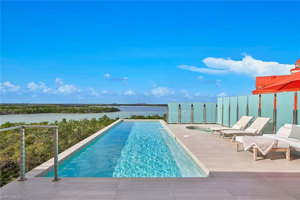 KEY MARCO - Residential