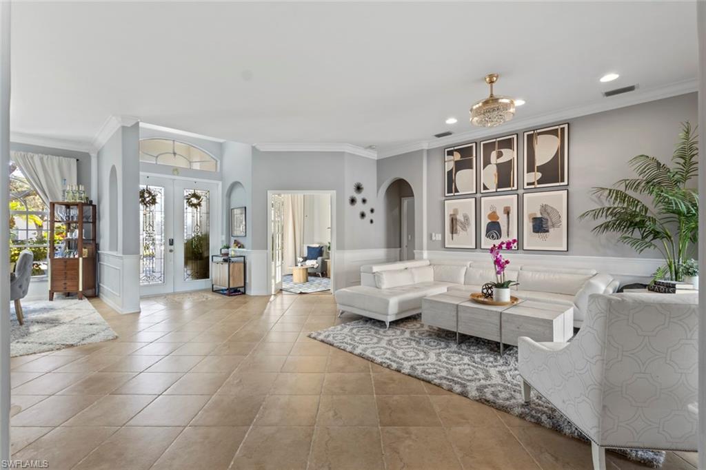 LAUREL LAKES - Residential