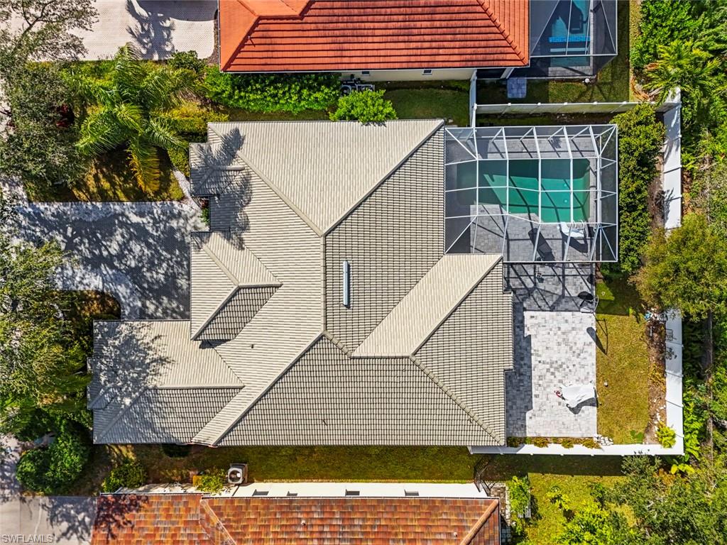 LAUREL LAKES - Residential