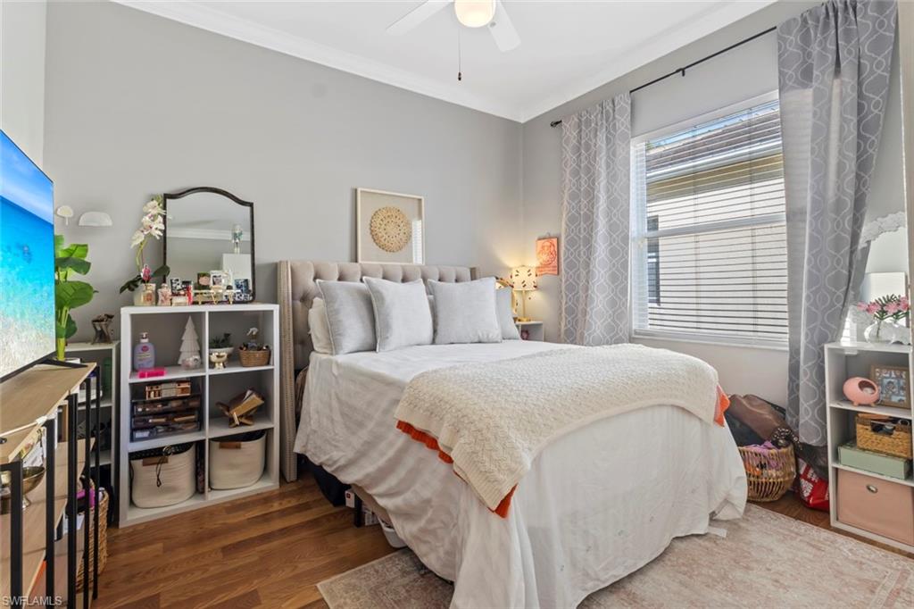 LAUREL LAKES - Residential