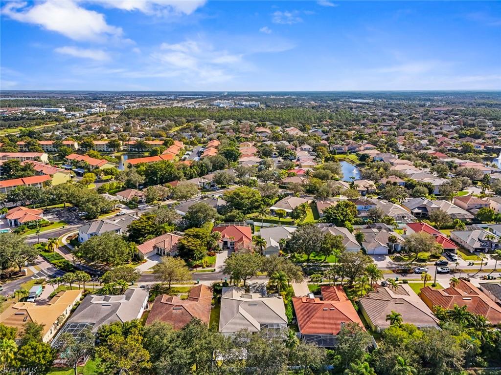 LAUREL LAKES - Residential