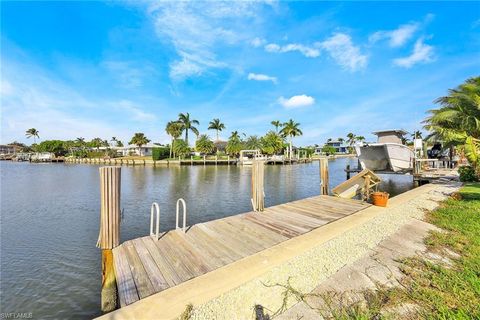 A home in MARCO ISLAND