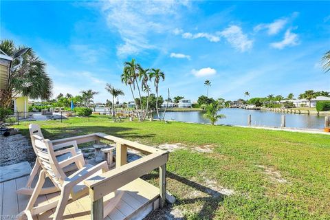 A home in MARCO ISLAND