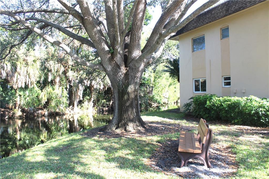 COCOHATCHEE MANOR - Residential