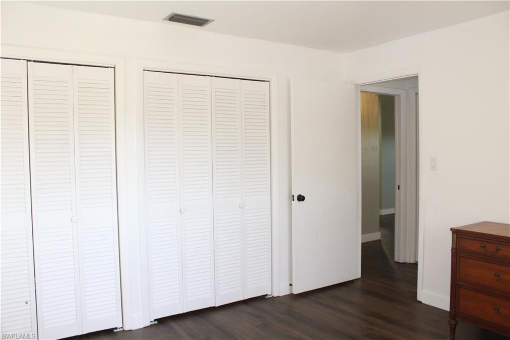 COCOHATCHEE MANOR - Residential