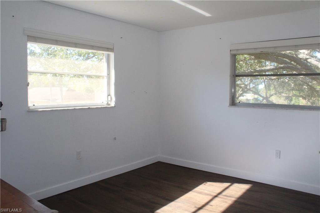 COCOHATCHEE MANOR - Residential