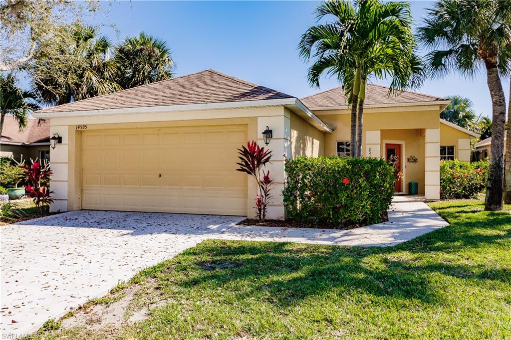 CALUSA PALMS - Residential