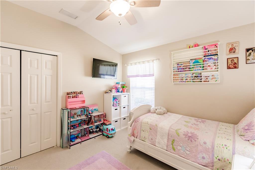 CALUSA PALMS - Residential