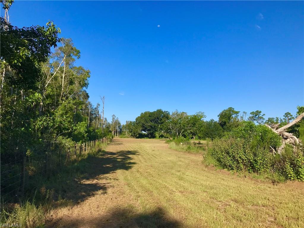 FORT MYERS - Land