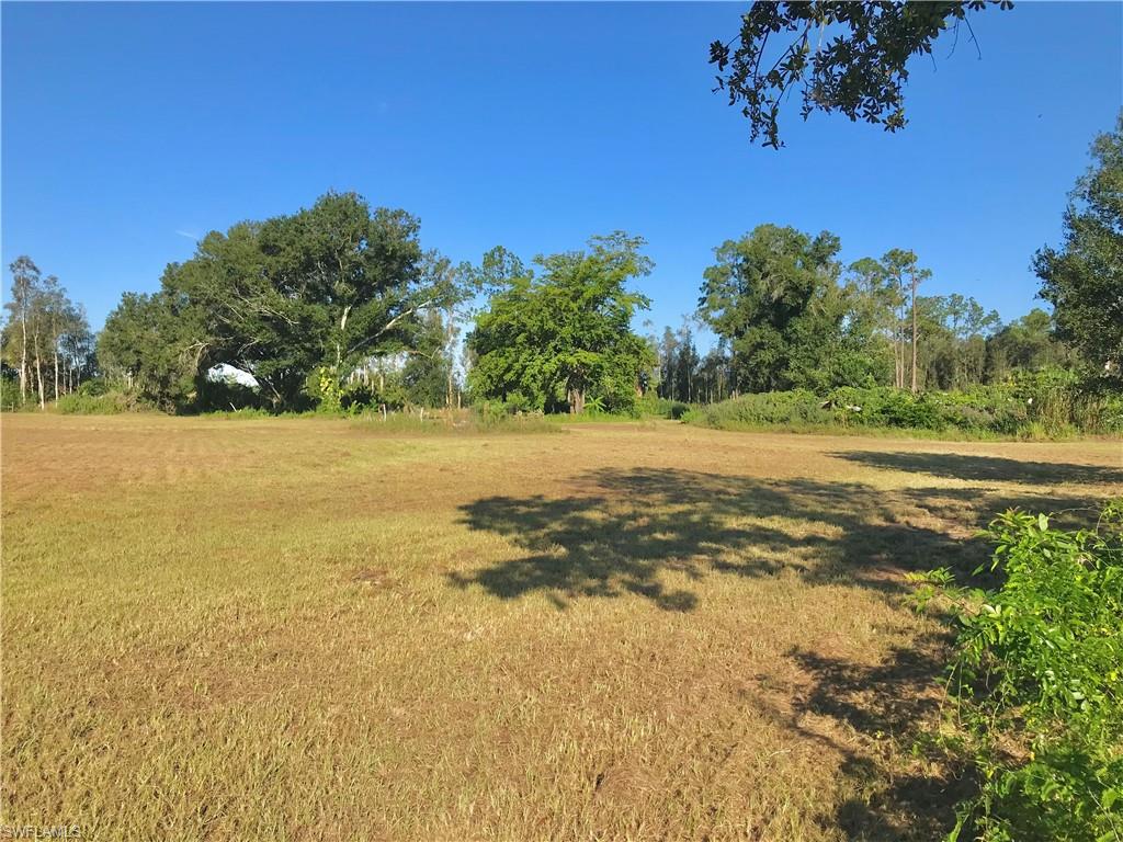 FORT MYERS - Land