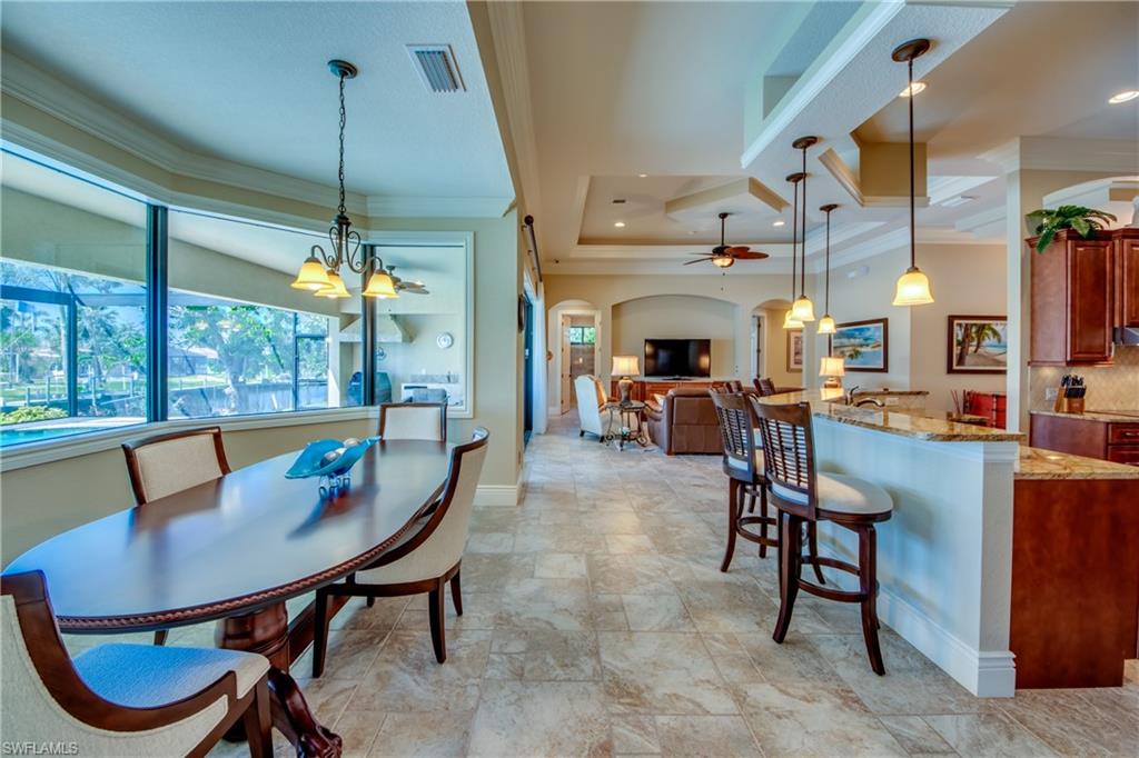 YACHT CLUB - Residential