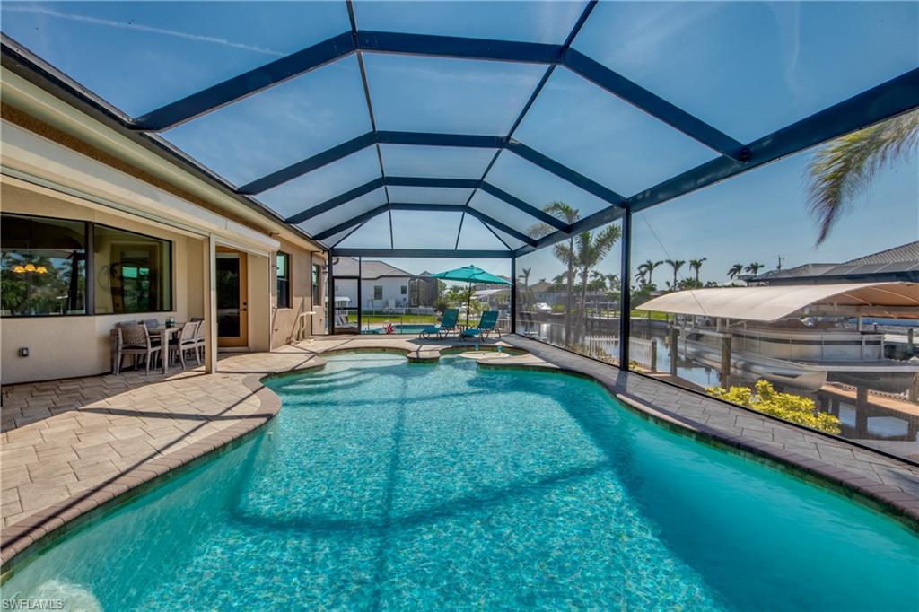 YACHT CLUB - Residential