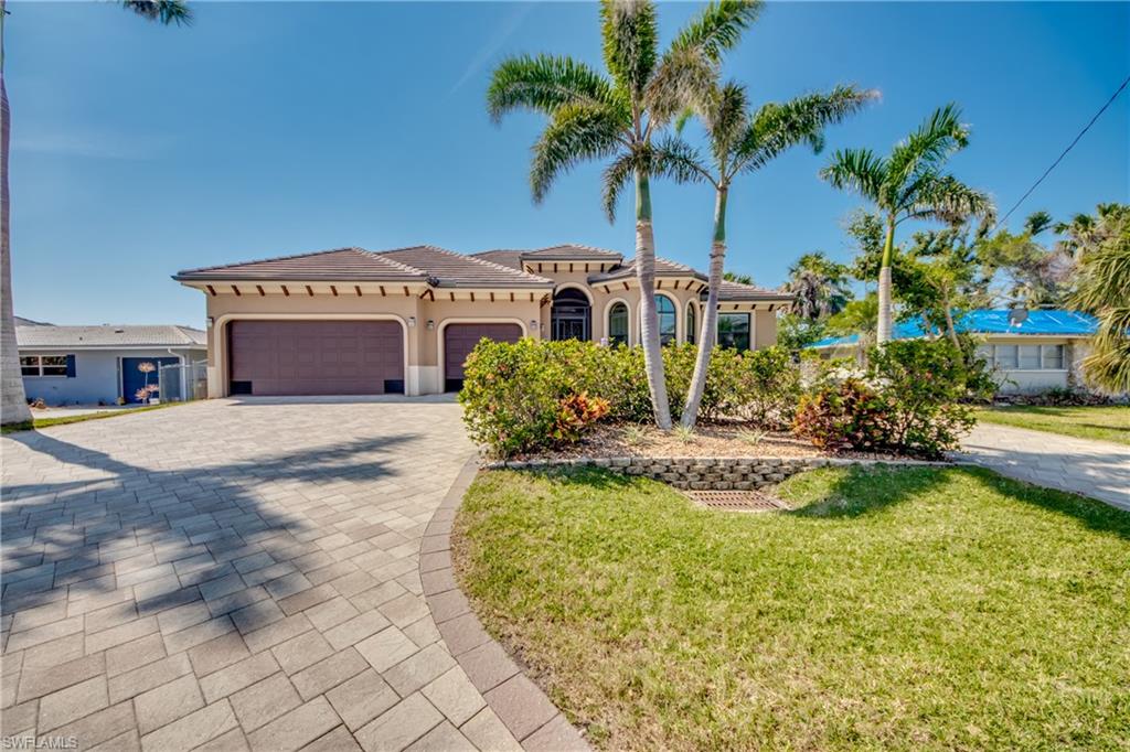 YACHT CLUB - Residential