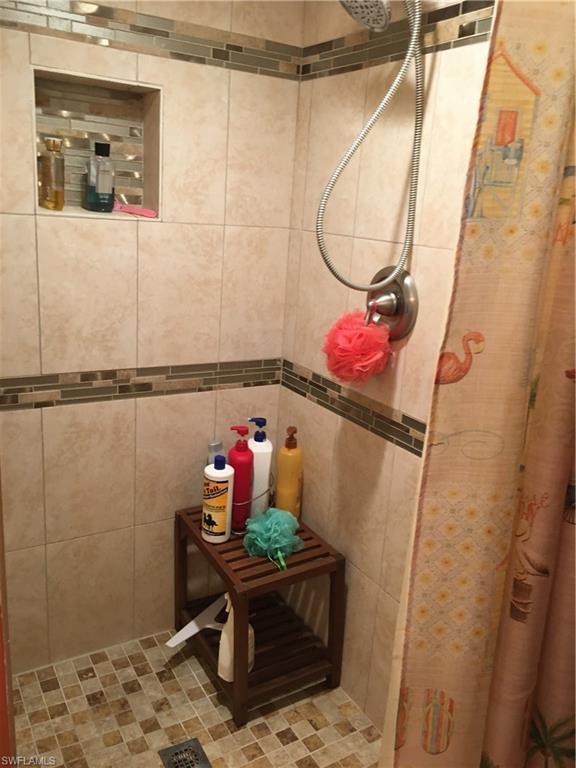 PADDLE CREEK - Residential