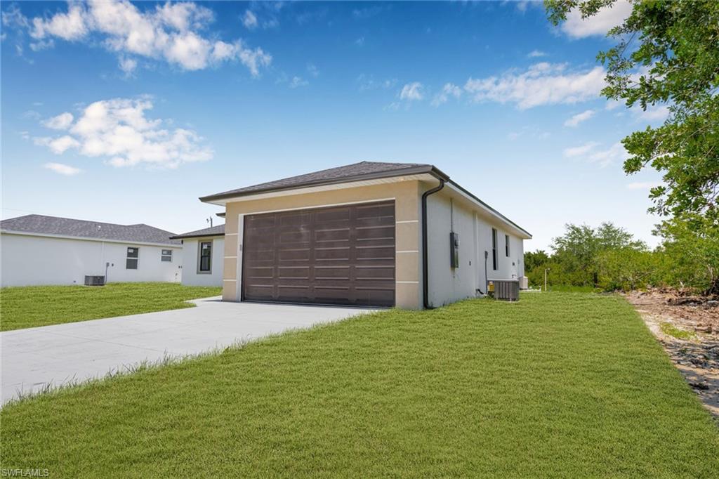 LEHIGH ACRES - Residential