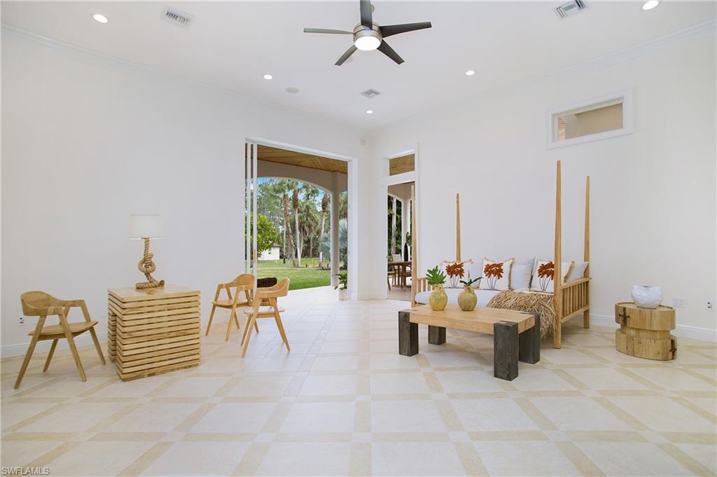 GOLDEN GATE ESTATES - Residential