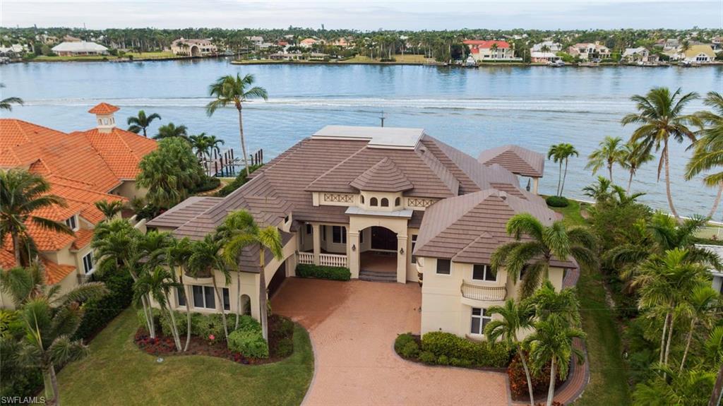 ROYAL HARBOR - Residential