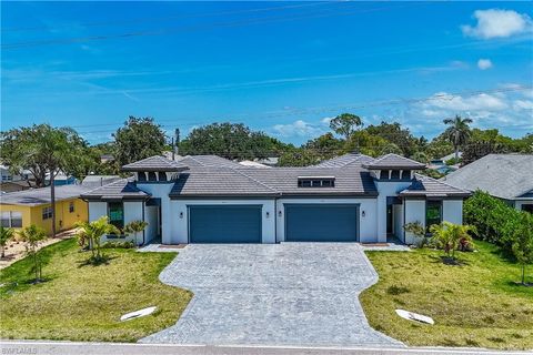 833/837 91st AVE N NAPLES FL 34108