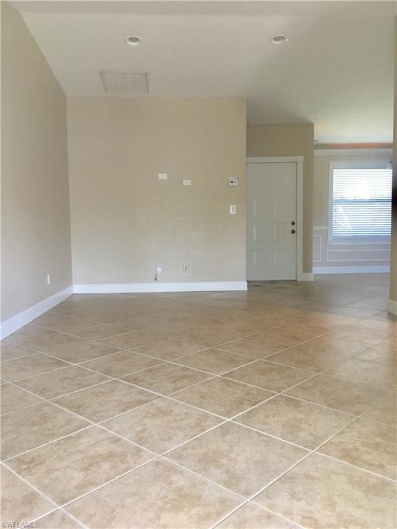 SOUTH POINTE SOUTH - Residential