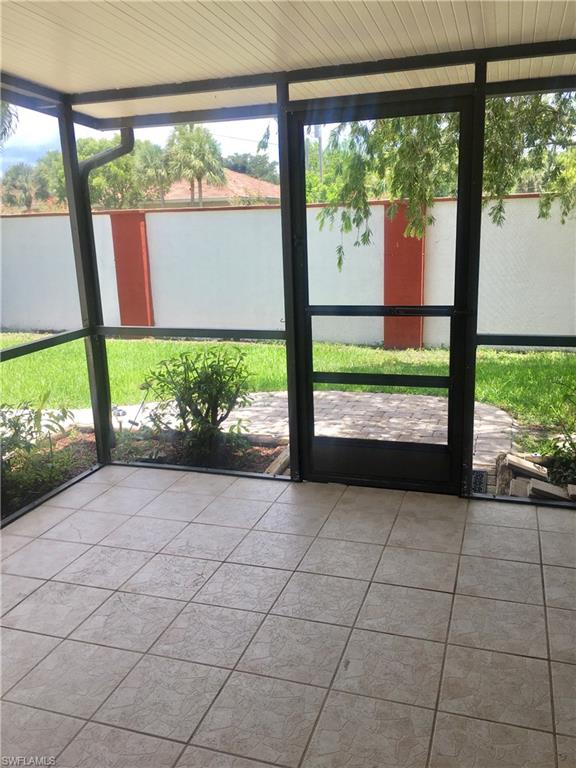 SOUTH POINTE SOUTH - Residential