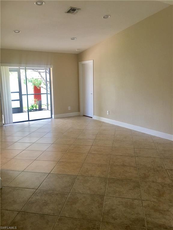 SOUTH POINTE SOUTH - Residential